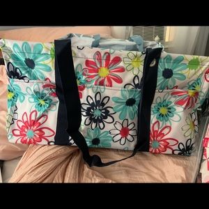 Thirty One Deluxe Utility Tote